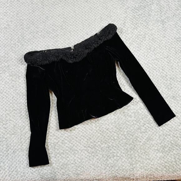 Vintage y2k black velvet velour off shoulder faux fur crop long sleeve blouse - Picture 1 of 5